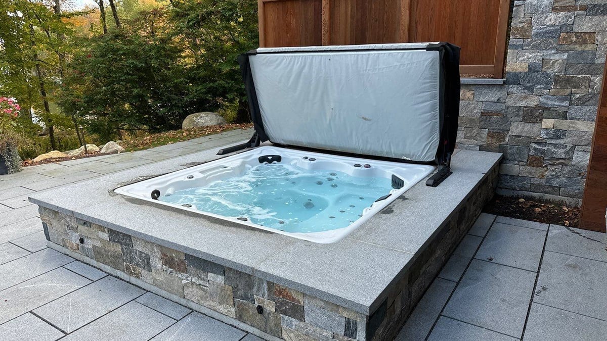 Spa Cover Lifter